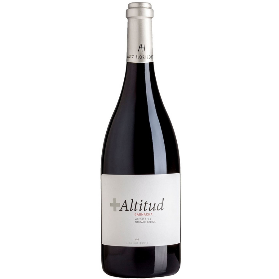 Bottle of Alto Horizonte Altitud Garnacha 2021, a Garnacha red wine from Sierra de Gredos, Spain.