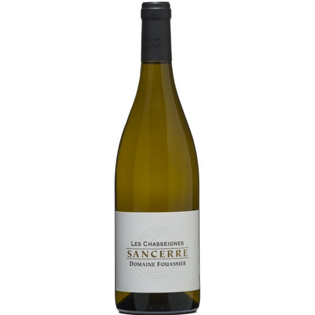 Bottle of Domaine Fouassier Sancerre Les Chasseignes Blanc 2023, a Sauvignon Blanc white wine from Loire, France.