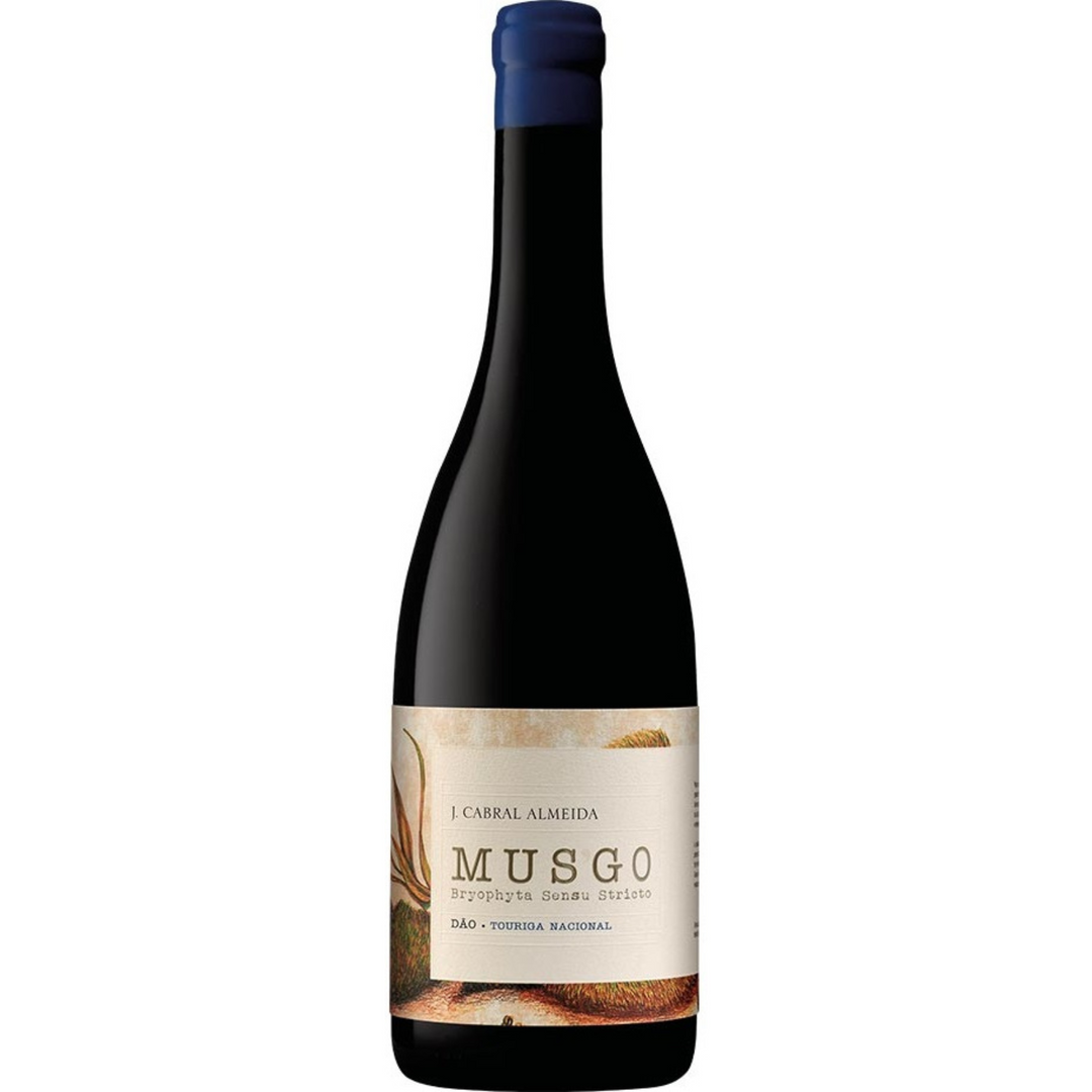 J. Cabral Almeida Dao Tinto Musgo Touriga Nacional
