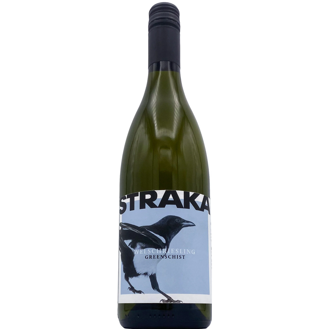Bottle of Straka Welschriesling 2021, a Welschriesling white wine from Burgenland, Austria.